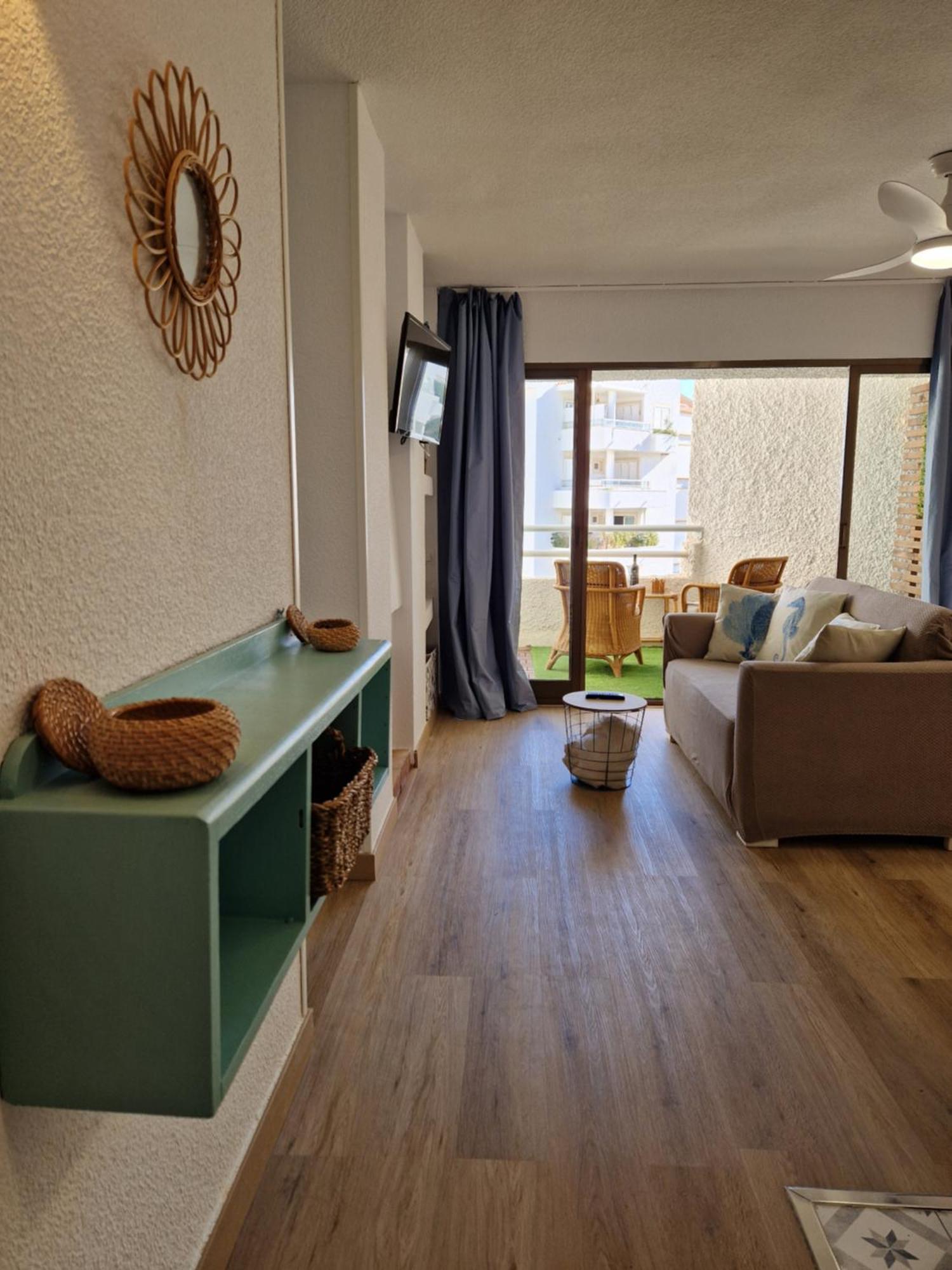 Azul - Estudio Con Vistas Al Mar, Piscina Y Acceso Directo A La Playa By Redi Altea Kültér fotó