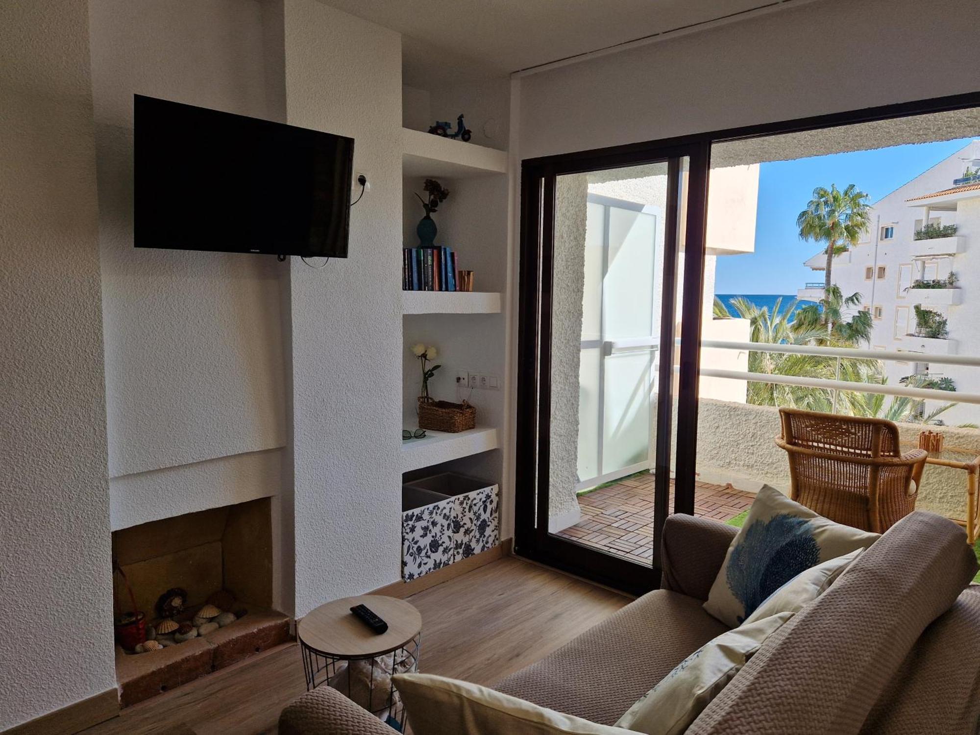 Azul - Estudio Con Vistas Al Mar, Piscina Y Acceso Directo A La Playa By Redi Altea Kültér fotó